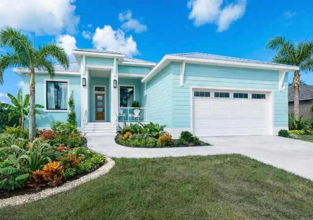 1st image of 901 Eagle Ln, Apollo Beach, FL 33572 | MLS# TB8476865