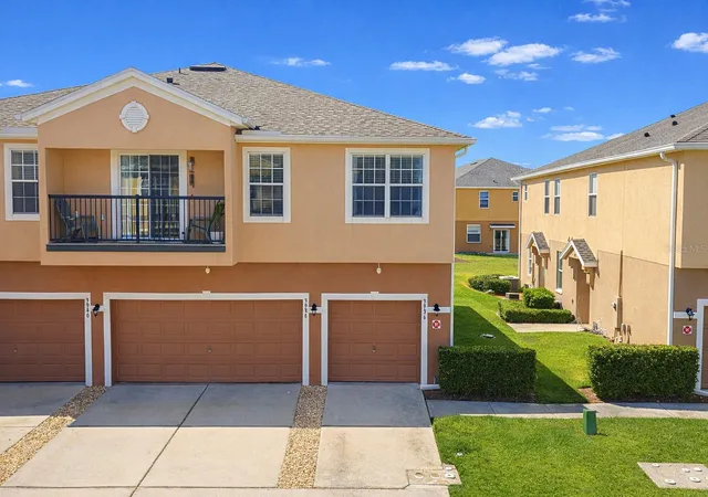 Photo 1 of Townhouse for sale at 3936 Pemberly Pines Cir, Saint Cloud, FL 34769 | MLS# O6382983 | Listing updated on 2026-09-12