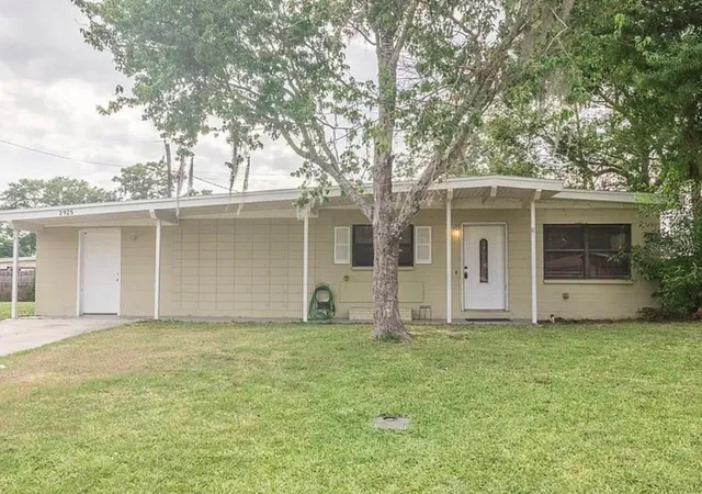 Photo 1 of Single family home for sale at 2925 Bellwood Ave, Lakeland, FL 33803 | MLS# L4959457 | Listing updated on 2026-09-13