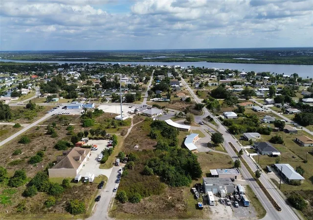 3rd image of 3104 Cardiff St, Punta Gorda, FL 33983 | MLS# O6383006
