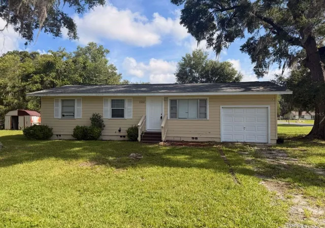 1st image of 1551 Ne 29th St, Ocala, FL 34479 | MLS# TB8476934