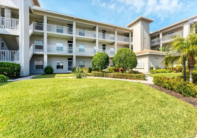 Photo 1 of Condo for sale at 9610 Club S Cir #4106, Sarasota, FL 34238 | MLS# A4682812 | Listing updated on 2026-07-10