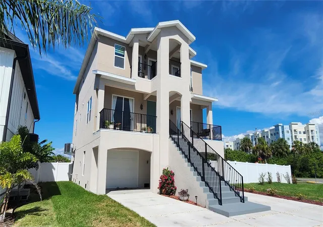 Photo 2 of Single family home for sale at 5324 Jobeth Dr, New Port Richey, FL 34652 | MLS# TB8476976 | Listing updated on 2026-10-06