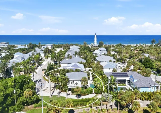 Single family home for sale at 281 Seabreeze Ct, BOCA GRANDE, FL 33921 | MLS# D6146199