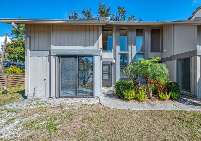 4th image of 984 N Beneva Rd #T7, Sarasota, FL 34232 | MLS# A4682820
