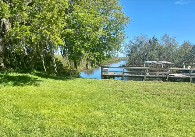 Photo 2 of Townhouse for sale at 1051 Green Gate Blvd, Groveland, FL 34736 | MLS# G5108310 | Listing updated on 2026-09-02