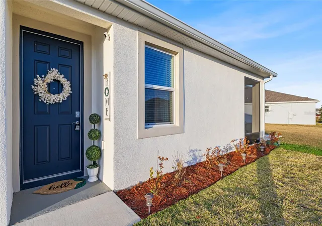 Photo 3 of House for sale at 8498 Bold Cypress Ln, Wesley Chapel, FL 33545 | MLS# TB8477086 | Listing updated on 2026-10-08