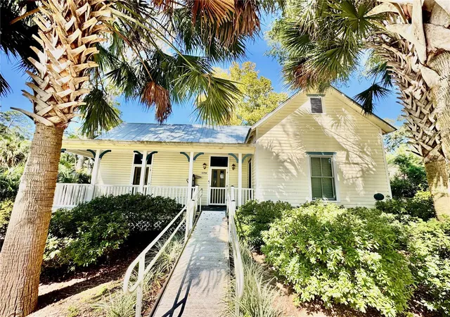 Photo 1 of Sale Pending at 18708 Nw 240th Street, High Springs, FL 32643 | MLS# GC537621 | Listing updated on 2026-08-19