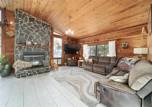 Photo 3 of Single family home for sale at 3510 SW 5th Court, Ocala, FL 34471 | MLS# OM718978 | Listing updated on 2026-09-06