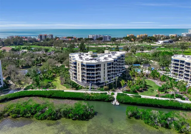 2nd image of 2110 Harbourside Dr, LONGBOAT KEY, FL 34228