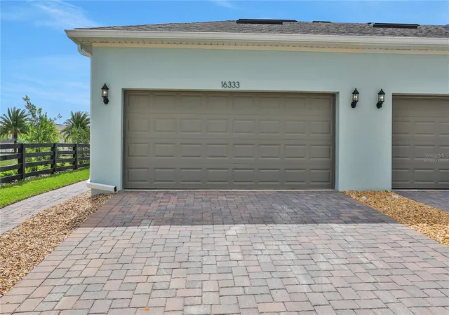 Photo 3 of Sale Pending at 17724 Porter Rd, Winter Garden, FL 34787 | MLS# G5108345 | Listing updated on 2026-03-05