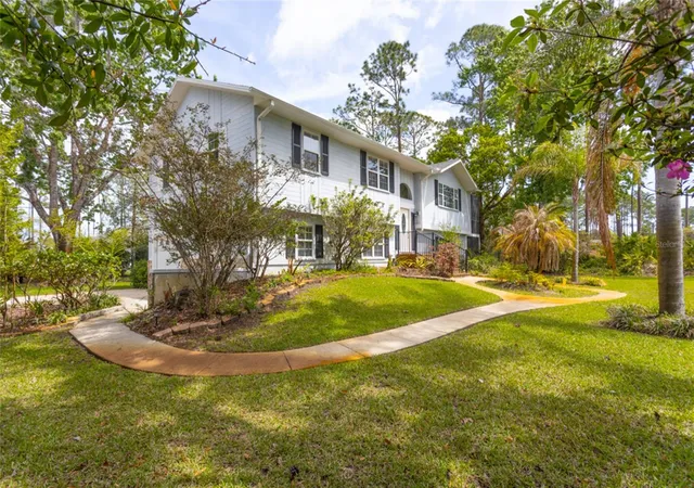 Homes for sale in Palm Coast, FL | 1 Ryding Ln, Palm Coast, FL 32164 | MLS# FC316222