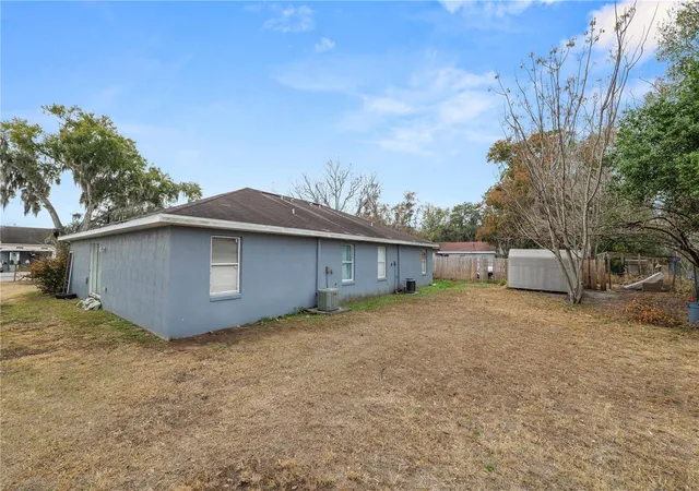 Listing Photo 2 - Condo for sale in building located at 1040 Austin St, BARTOW, FL 33830