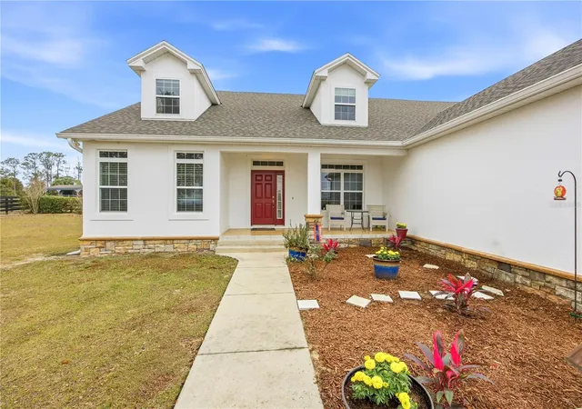 Homes for sale in Weirsdale, FL | 5608 Strong Pt, Weirsdale, FL 32195 | MLS# OM719004