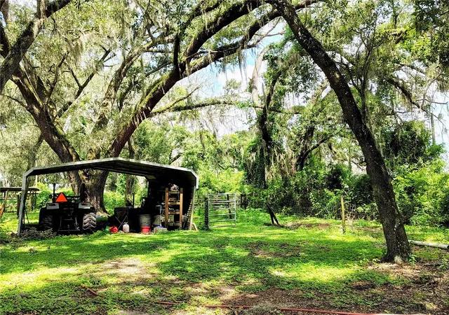 Photo 3 of Manufactured home for sale at 14240 Sr 471, Webster, FL 33597 | MLS# G5108350 | Listing updated on 2026-09-16