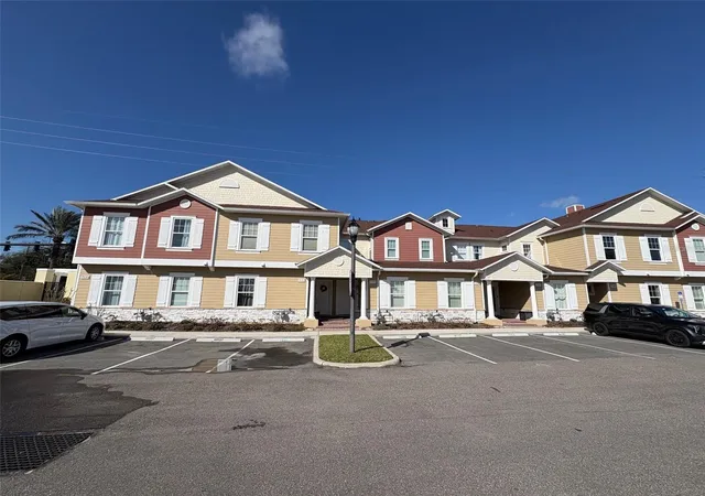 Photo 1 of Townhouse for sale at 7595 Sunflower Cir, Kissimmee, FL 34747 | MLS# O6383310 | Listing updated on 2026-02-23