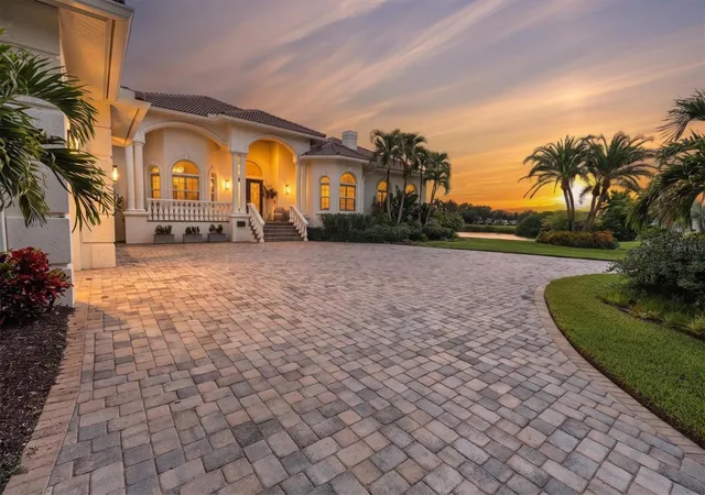 Photo 2 of Single family home for sale at 5264 61st Avenue S, Saint Petersburg, FL 33715 | MLS# TB8477321 | Listing updated on 2026-09-14