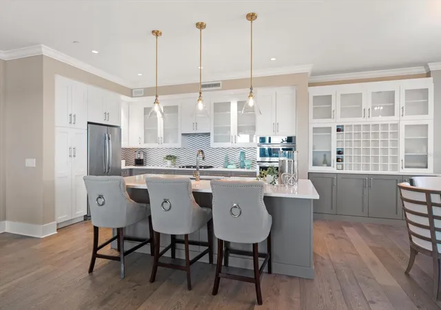 5th image of 85 Belleview Blvd, Belleair, FL 33756