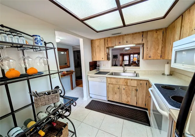 4th image of 2808 60Th Ave W, Bradenton, FL 34207