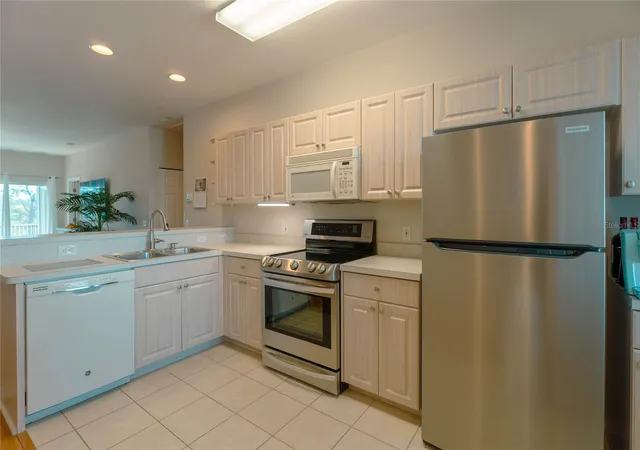 4th image of 3919 Cape Haze Dr #503, Rotonda West, FL 33947 | MLS# O6383386