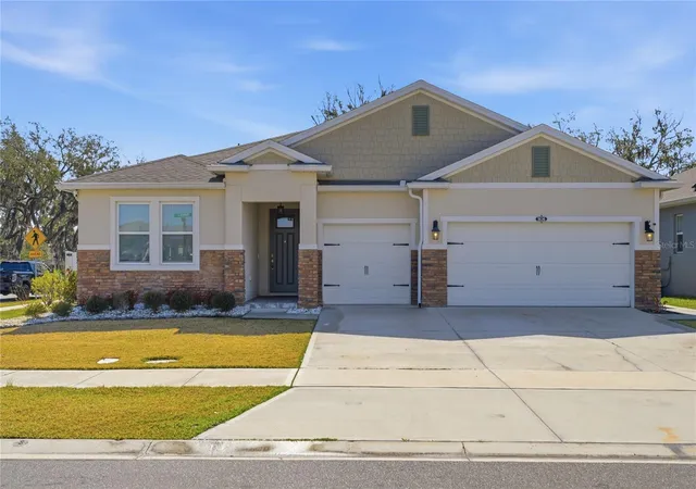 Homes for sale in Kissimmee, FL | 1636 Barberry Dr, Kissimmee, FL 34744 | MLS# S5144068