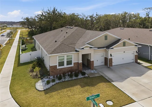 Homes for sale in Kissimmee, FL | 1636 Barberry Dr, Kissimmee, FL 34744 | MLS# S5144068