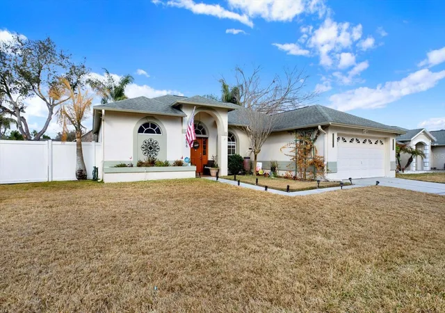3rd image of 9656 Fox Hearst Rd, Tampa, FL 33647 | MLS# TB8477464