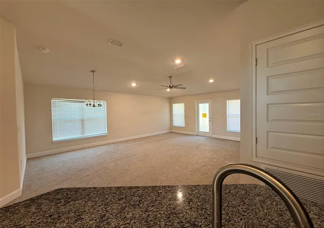 Photo 4 of Single family home for sale at 910 Hudson Valley Dr, Kissimmee, FL 34759 | MLS# S5144081 | Listing updated on 2026-06-23
