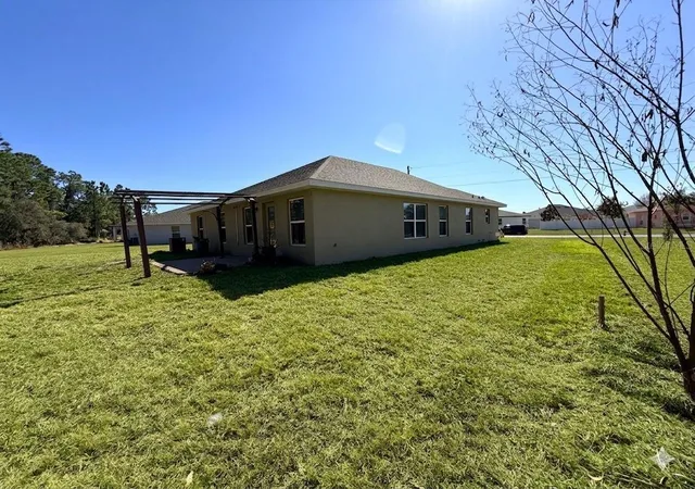 Photo 2 of Single family home for sale at 910 Hudson Valley Dr, Kissimmee, FL 34759 | MLS# S5144081 | Listing updated on 2026-06-23