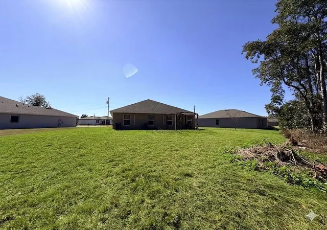 Photo 3 of Single family home for sale at 910 Hudson Valley Dr, Kissimmee, FL 34759 | MLS# S5144081 | Listing updated on 2026-06-23