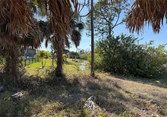 Photo 4 of Land for sale at 2 Pine Valley Ct, Rotonda West, FL 33947 | MLS# D6146222 | Listing updated on 2026-02-20