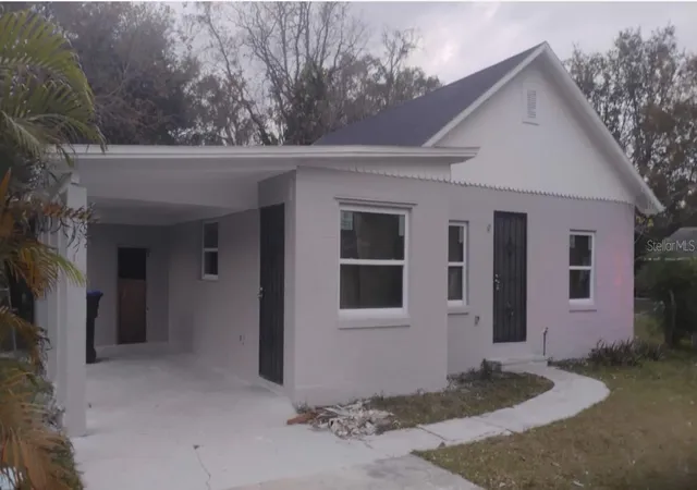 Photo 1 of Single family home for sale at 110 N Goldwyn Ave, Orlando, FL 32805 | MLS# S5144103 | Listing updated on 2026-07-02