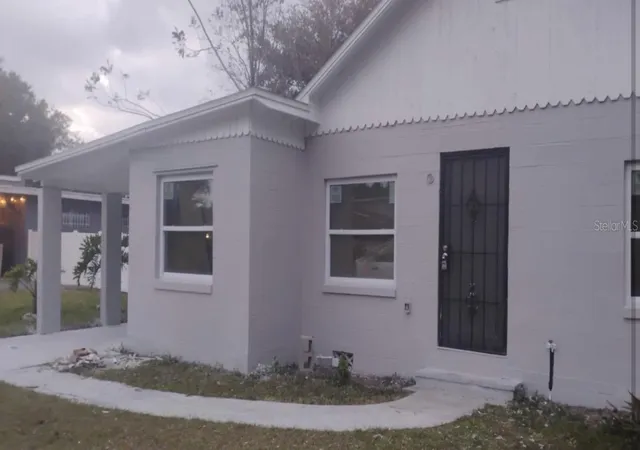 Photo 3 of Single family home for sale at 110 N Goldwyn Ave, Orlando, FL 32805 | MLS# S5144103 | Listing updated on 2026-07-02