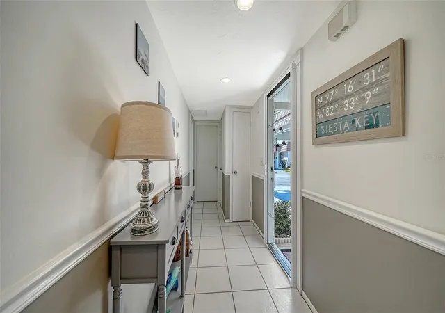 Photo 3 of Single family home for sale at 2721 Riverbluff Pl #V-50, Sarasota, FL 34231 | MLS# A4683022 | Listing updated on 2026-09-01