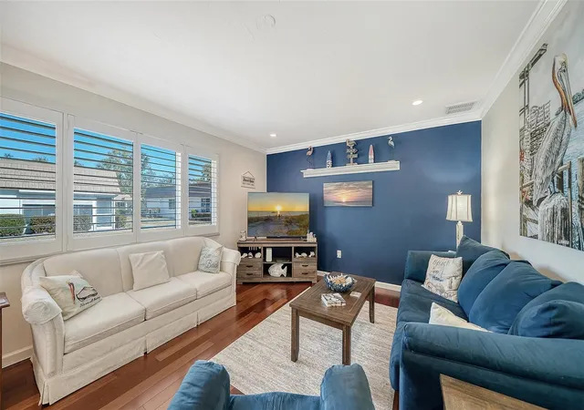 Photo 4 of House for sale at 2721 Riverbluff Pl #V-50, Sarasota, FL 34231 | MLS# A4683022 | Listing updated on 2026-09-01
