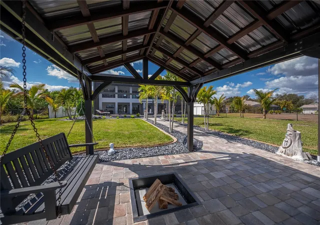 Photo 3 of Single family home for sale at 2424 Harbour Dr, Punta Gorda, FL 33983 | MLS# C7522148 | Listing updated on 2026-10-01