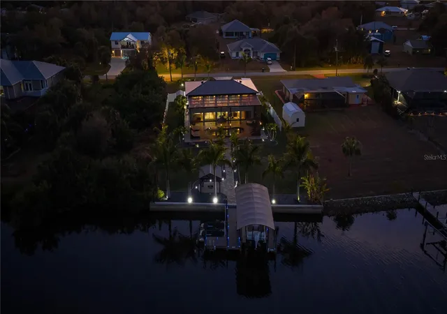 Photo 4 of Single family home for sale at 2424 Harbour Dr, Punta Gorda, FL 33983 | MLS# C7522148 | Listing updated on 2026-10-01