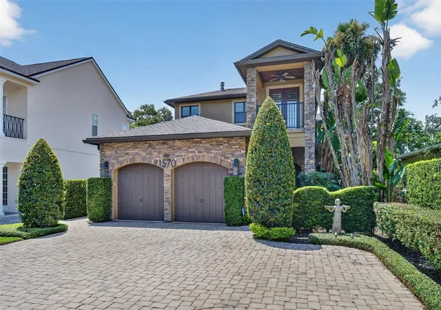 Photo 1 of Single family home for sale at 1570 Palmer Ave, Winter Park, FL 32789 | MLS# O6383529 | Listing updated on 2026-09-14