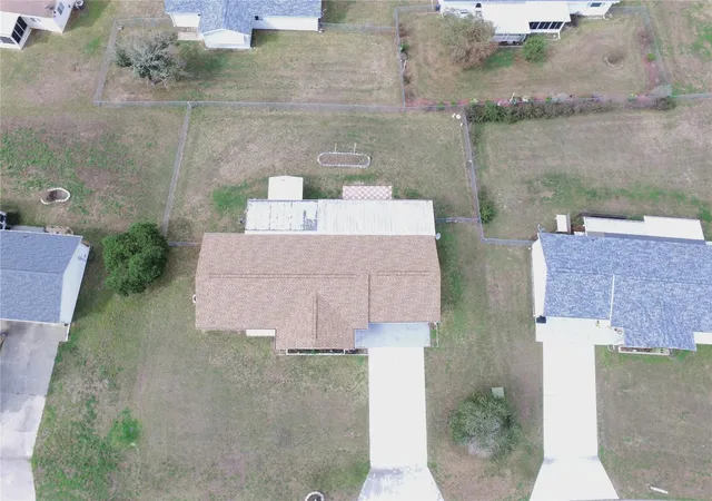 Photo 3 of Sale Pending at 10744 Sw 62nd Terrace, Ocala, FL 34476 | MLS# OM719079 | Listing updated on 2026-08-20
