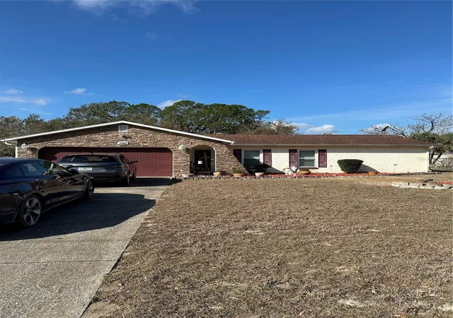 Homes for sale in Spring Hill, FL | 1427 Amy Cir, Spring Hill, FL 34606 | MLS# W7883150