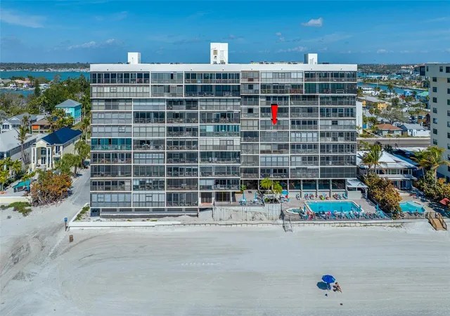 Photo 4 of Condo for sale at 15462 Gulf Blvd #603, Madeira Beach, FL 33708 | MLS# TB8477677 | Listing updated on 2026-10-09