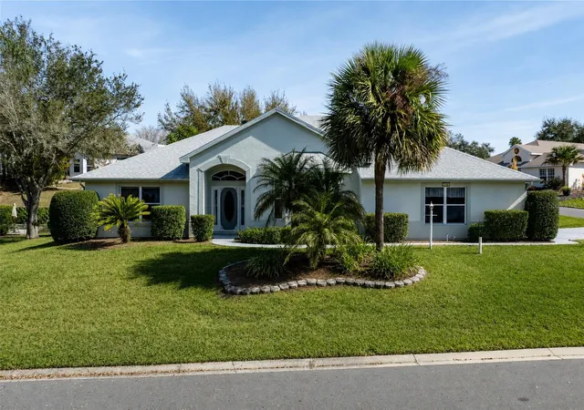 Photo 1 of Single family home for sale at 5732 Freeport Dr, Tavares, FL 32778 | MLS# G5108407 | Listing updated on 2026-10-09