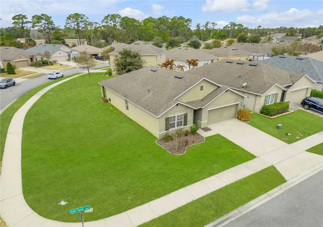 Photo 3 of Single family home for sale at 402 Pink Coral Ln, New Smyrna Beach, FL 32168 | MLS# NS1087398 | Listing updated on 2026-09-03