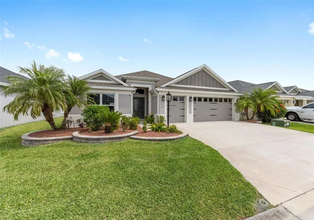3rd image of 2140 Biller Cir, The Villages, FL 32163 | MLS# O6383599