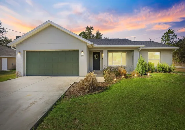 1st image of 224 Fisher Rd, Ocklawaha, FL 32179 | MLS# G5108412