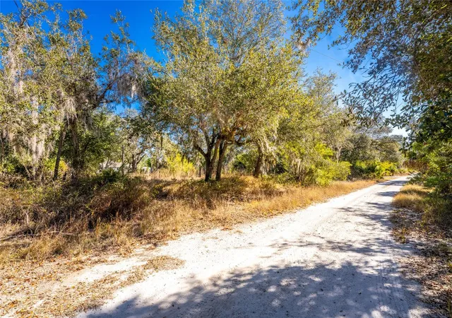 5th image of 27362 San Carlos Dr, Punta Gorda, FL 33983 | MLS# TB8477732
