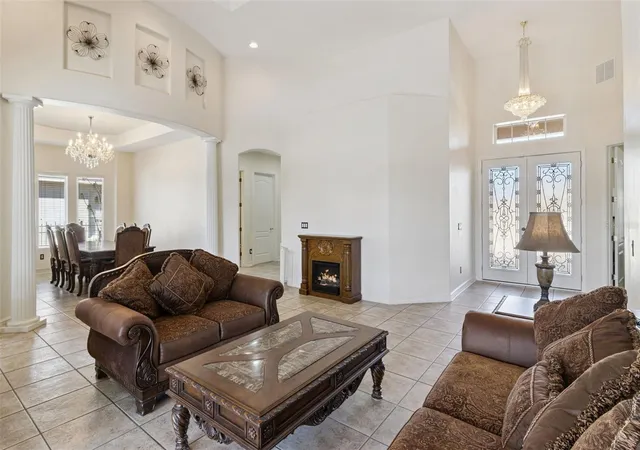 Photo 4 of Single family home for sale at 6473 Everingham Ln, Sanford, FL 32771 | MLS# O6383642 | Listing updated on 2026-10-30