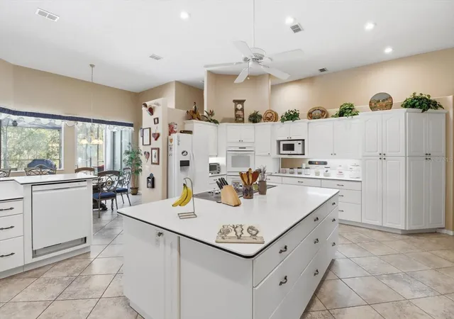 4th image of 16 Drypetes Ct E, Homosassa, FL 34446 | MLS# OM719106