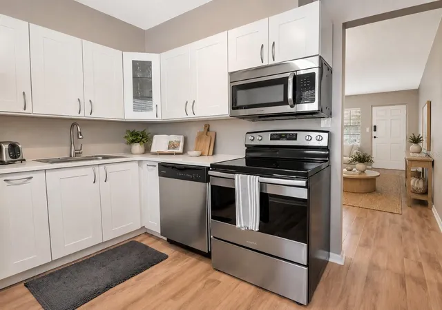 3rd image of 2207 S Carolina Ave #30, Tampa, FL 33629 | MLS# TB8477828