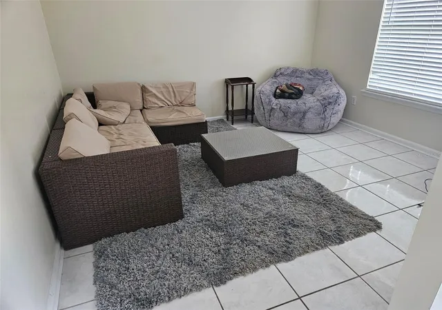 5th image of 8033 Macdougall Dr E, Jacksonville, FL 32244 | MLS# S5144147